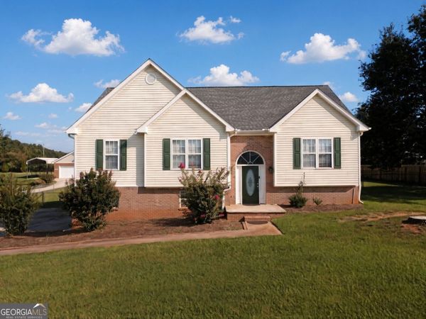 425 Freedom Drive, Mcdonough, GA 30252