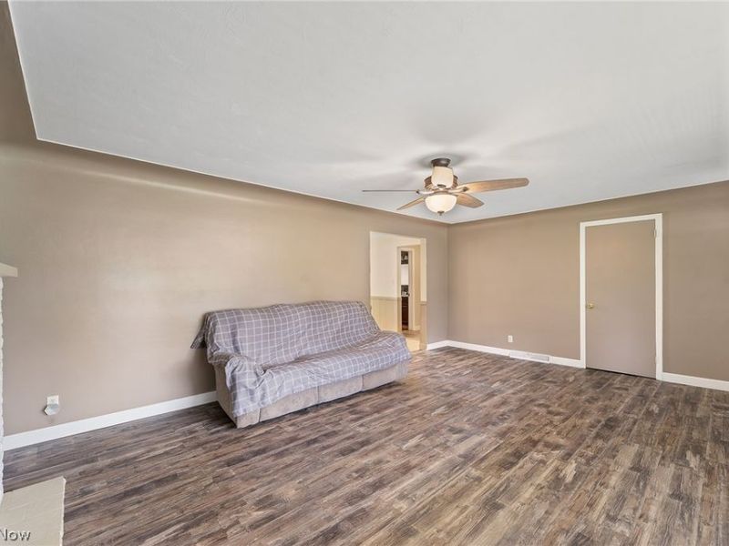 3870 Cumberland Drive, Youngstown, OH 44515 Photo 4