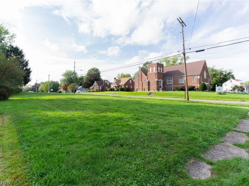 Woodland Avenue, Campbell, OH 44405 Photo 5