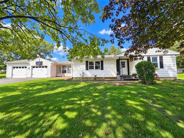11 Lincoln Avenue, Seneca Falls, NY 13148