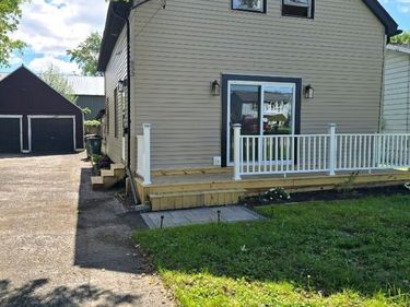 833 Revere Avenue , North Tonawanda, NY 14120