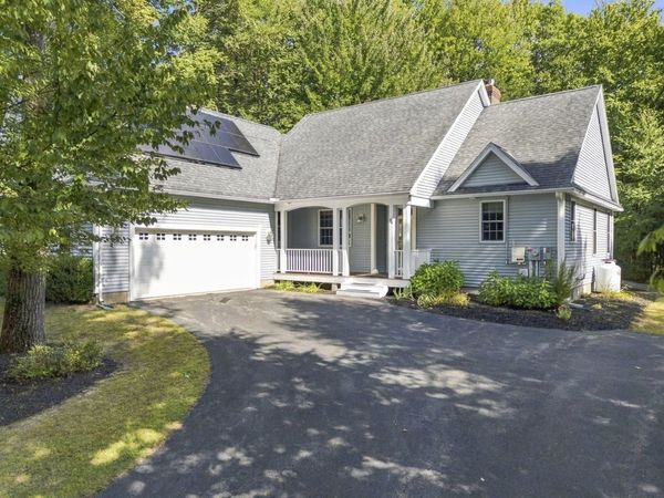 34 Stonewall Drive, Rochester, NH 03868