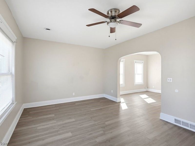 3607 Daisy Avenue, Cleveland, OH 44109 Photo 4