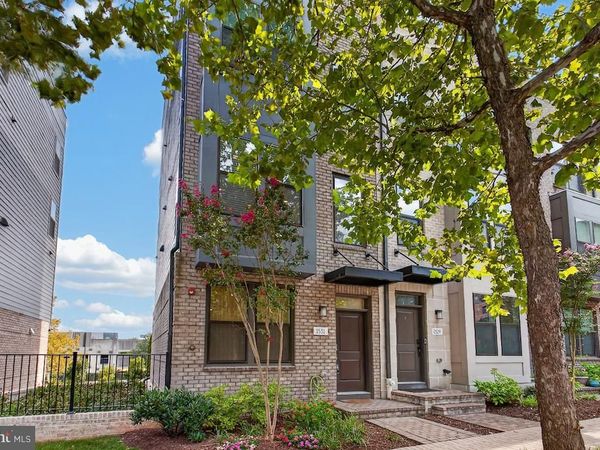 1531 PICCARD DRIVE, ROCKVILLE, MD 20850