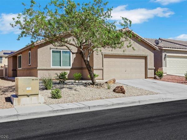 976 Crescent Falls Street, Henderson, NV 89011