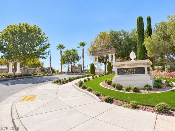 1472 Dragon Rock Drive, Henderson, NV 89052