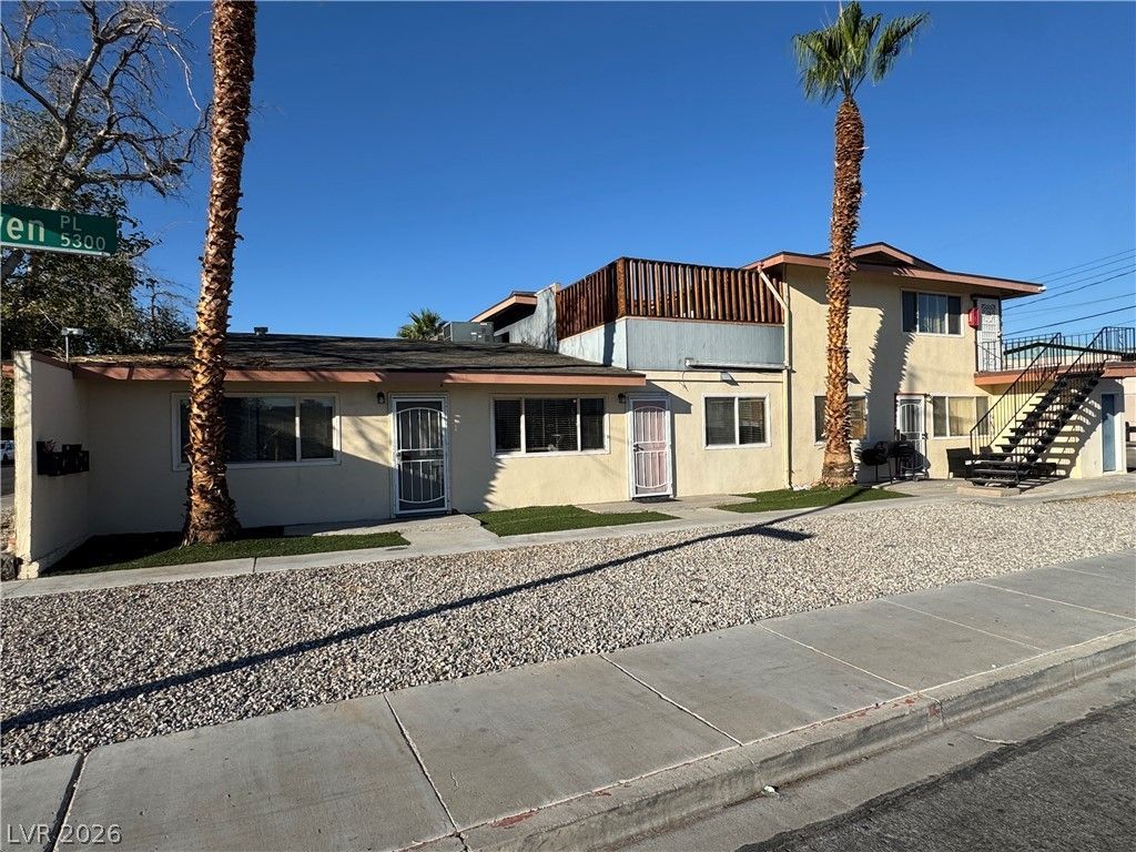 3228 Arlene Way, Las Vegas, NV 89108