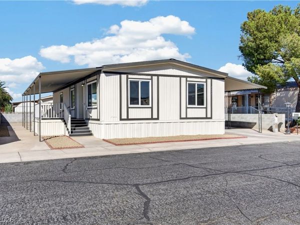 3355 Haleakala Drive, Las Vegas, NV 89122