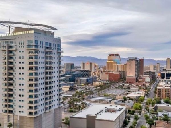 200 Hoover Avenue, Unit 1009, Las Vegas, NV 89101