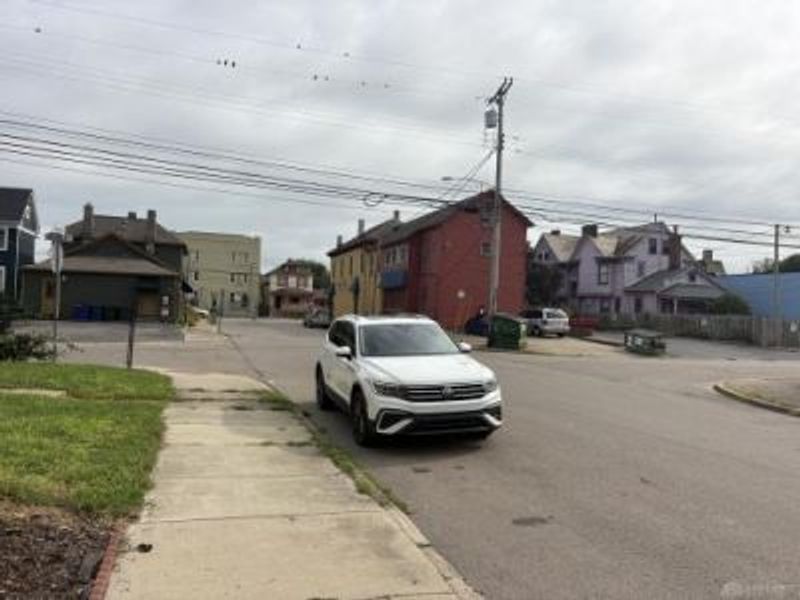 329 Johnson Street, Dayton, OH 45410 Photo 3