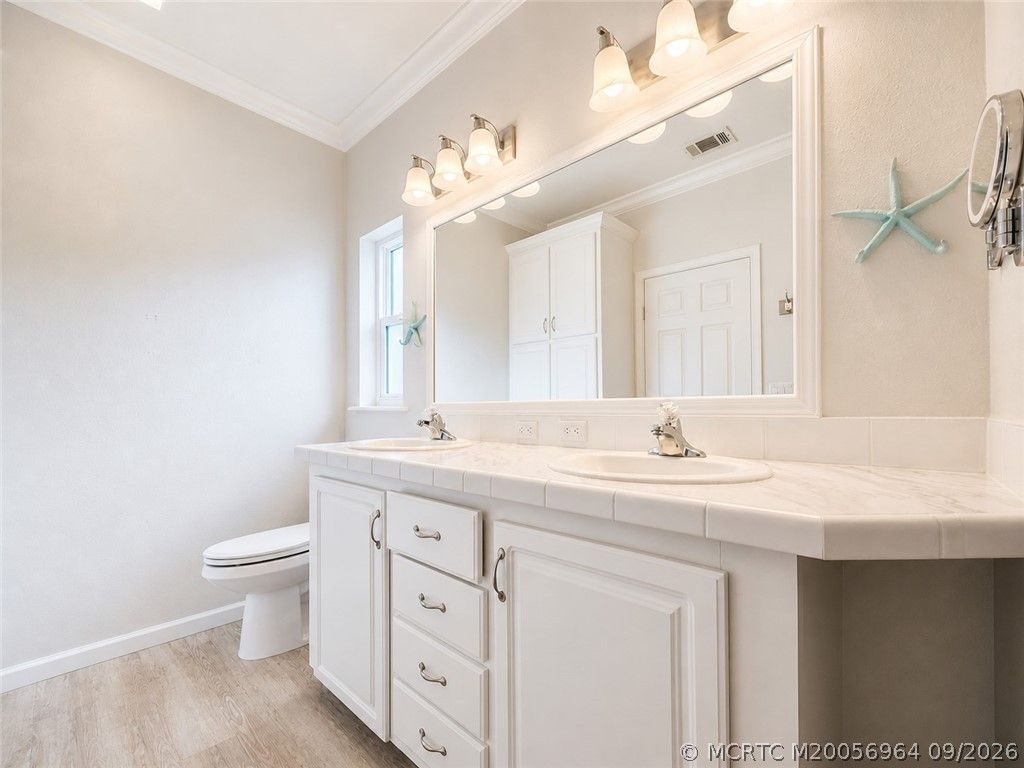 252 NE Ebbtide Way , Jensen Beach, FL 34957 Photo