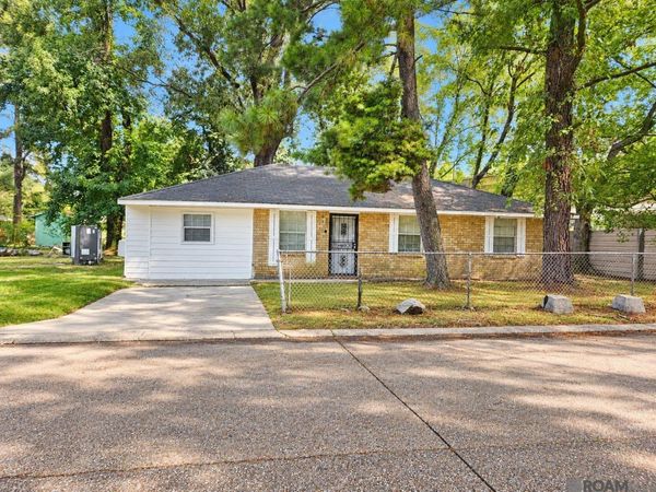 2760 Lark St, Baton Rouge, LA 70817