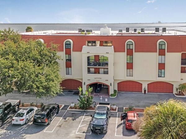 525 Indian River Avenue , Unit 306, Titusville, FL 32796