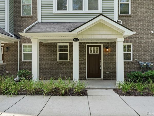 544 Anne Avenue , Brighton, Mi 48116