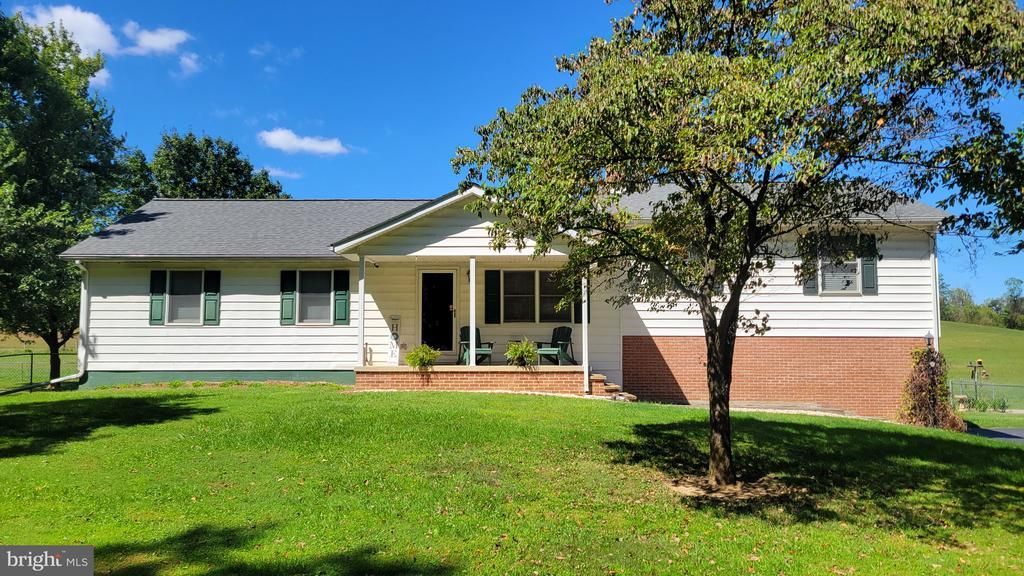 15216 FALLING WATERS ROAD, WILLIAMSPORT, MD 21795