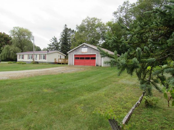 81 Rod Key Street, Lyndon, VT 05851