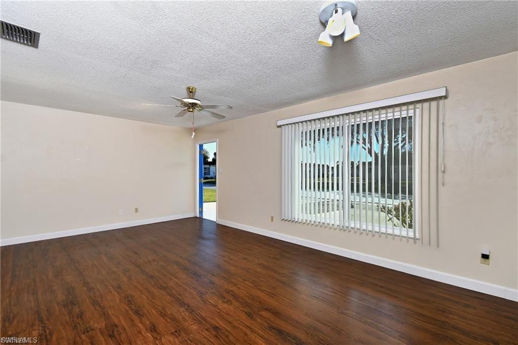 13 Hamlin Ct , Lehigh Acres, FL 33936 Photo