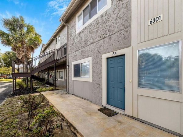 6301 NEWTOWN CIRCLE , Unit 1A4, TAMPA, FL 33615