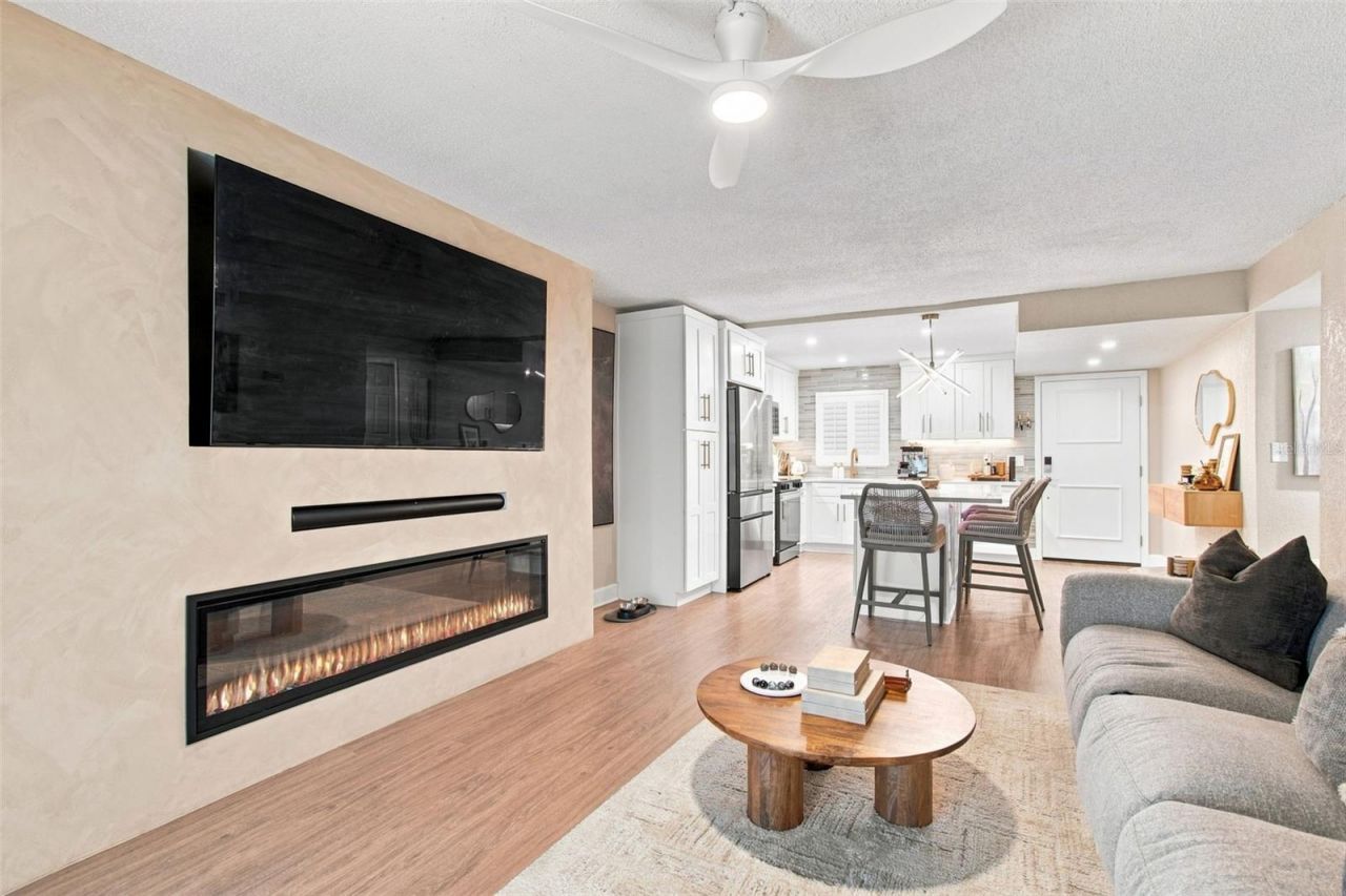 17035 Gulf Boulevard, Unit 122, North Redington Beach, FL 33708 Photo