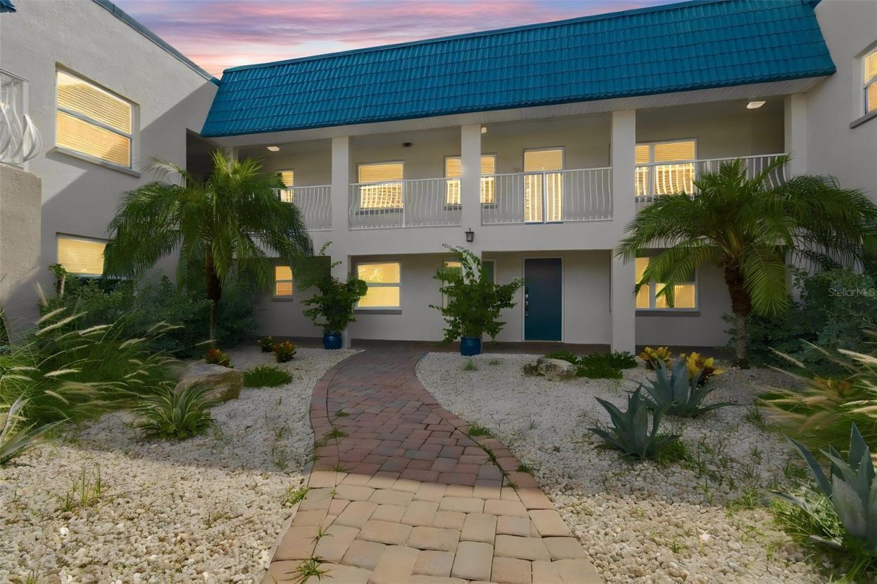 17035 Gulf Boulevard, Unit 122, North Redington Beach, FL 33708 Photo
