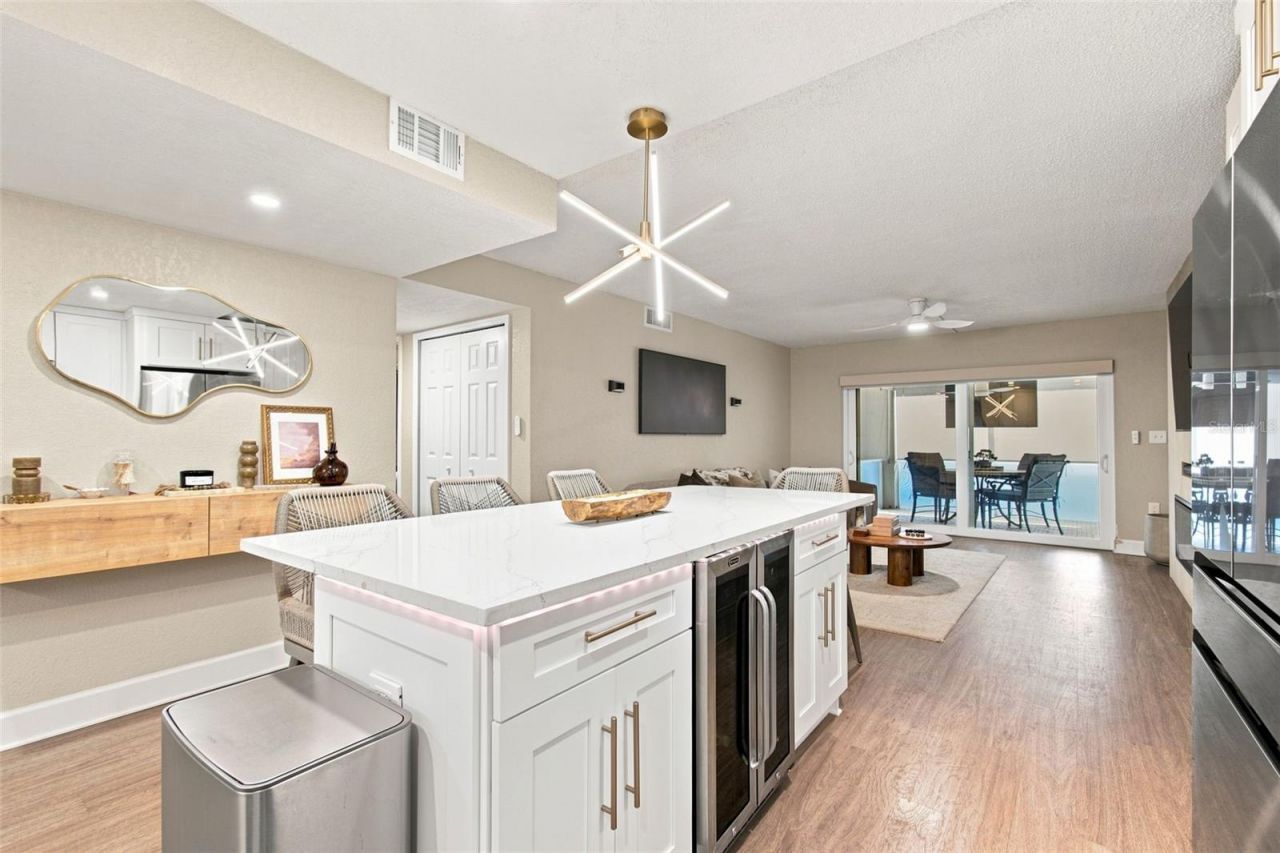 17035 Gulf Boulevard, Unit 122, North Redington Beach, FL 33708 Photo