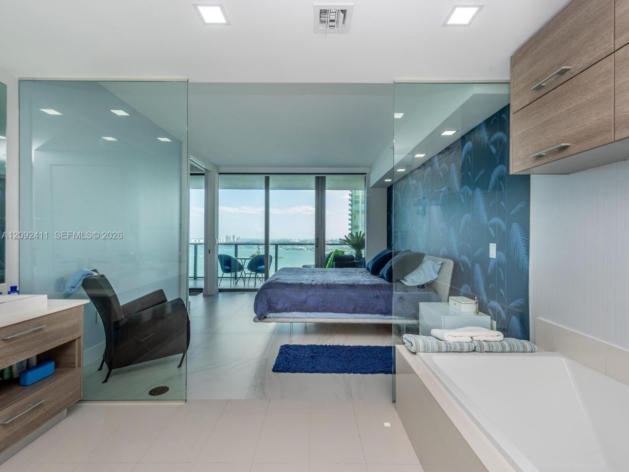 650 NE 32, Unit 3302, Miami, FL 33137 Photo