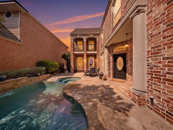 2805 Prestonwood Drive , Plano, TX 75093