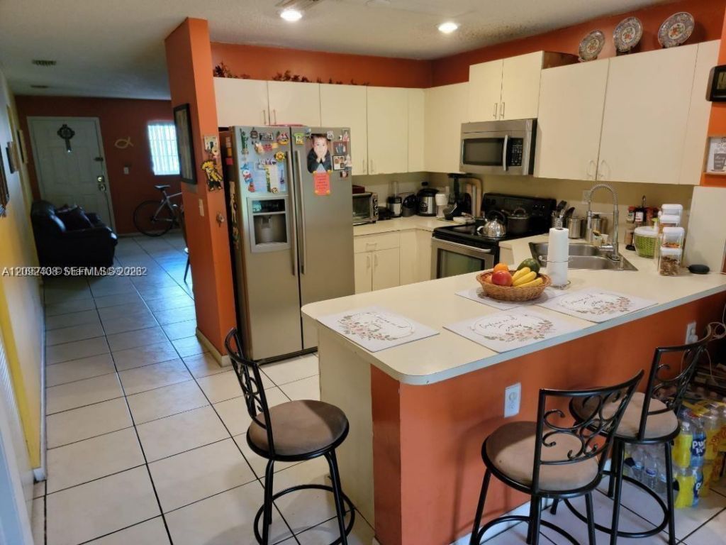 8851 NW 119th St, Unit 6113, Hialeah Gardens, FL 33018 Photo