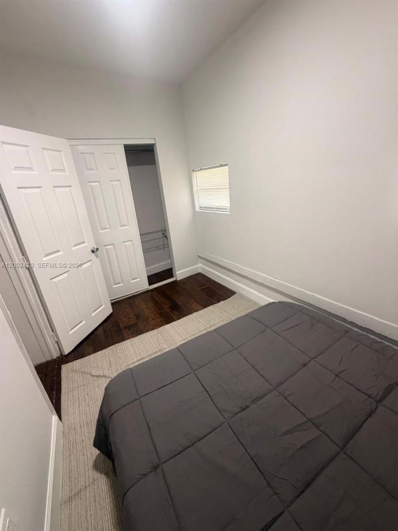 337 SW 10th Ave , Unit 3, Miami, FL 33130 Photo