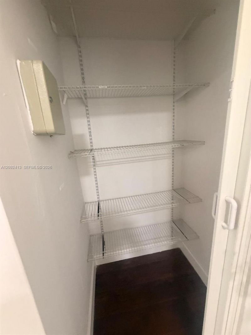 337 SW 10th Ave , Unit 3, Miami, FL 33130 Photo