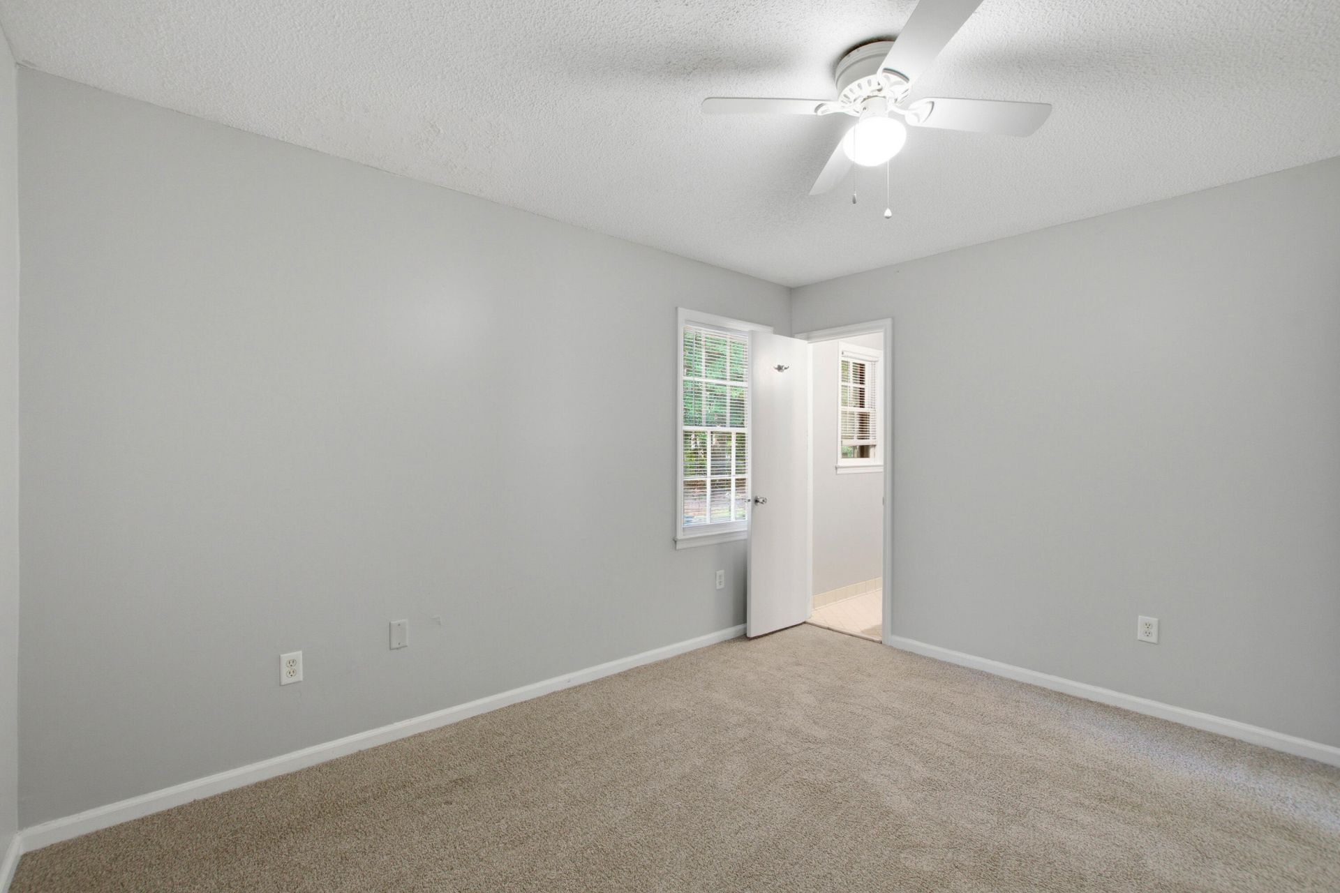 106 Kirk Court Photo 15