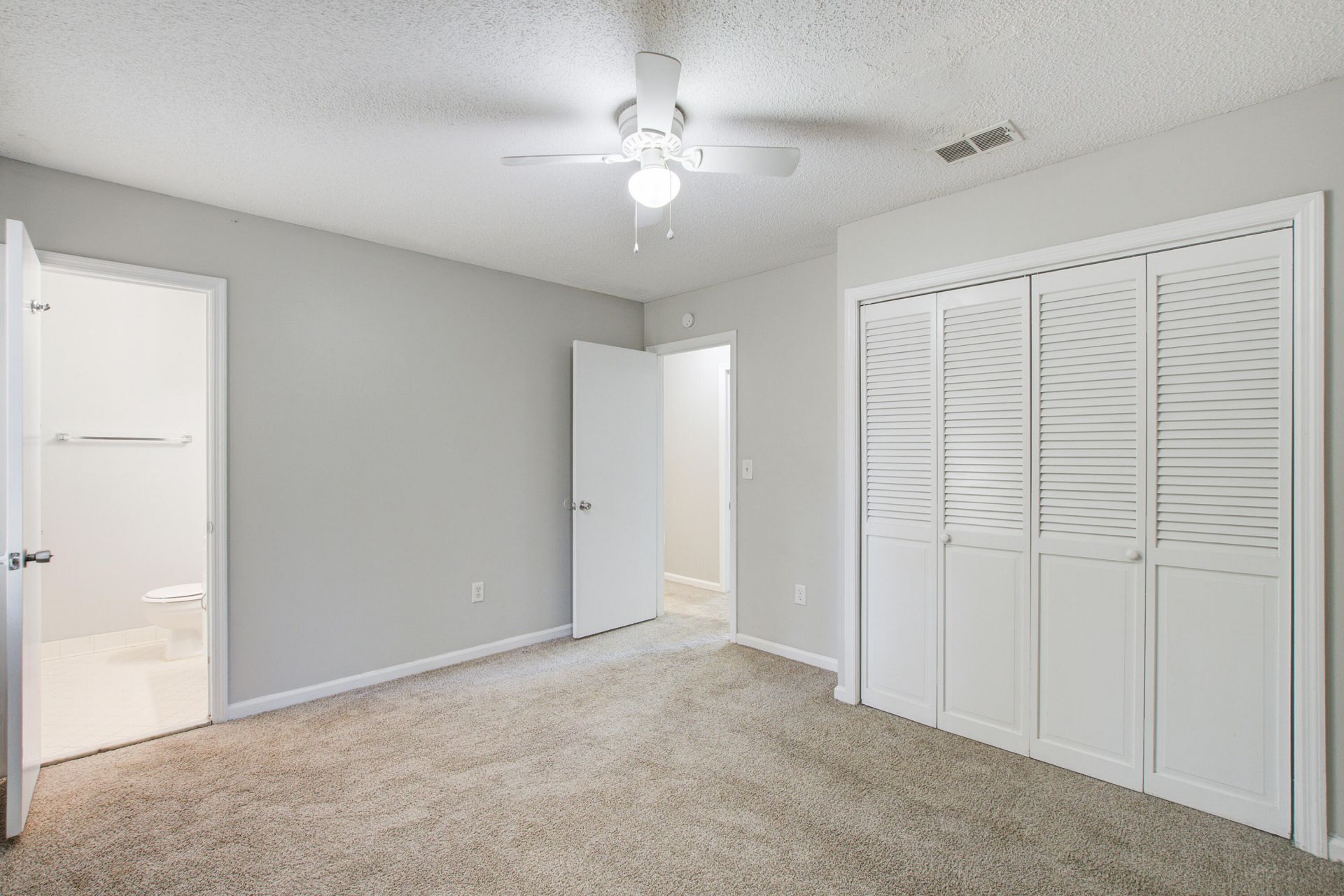 106 Kirk Court Photo 16