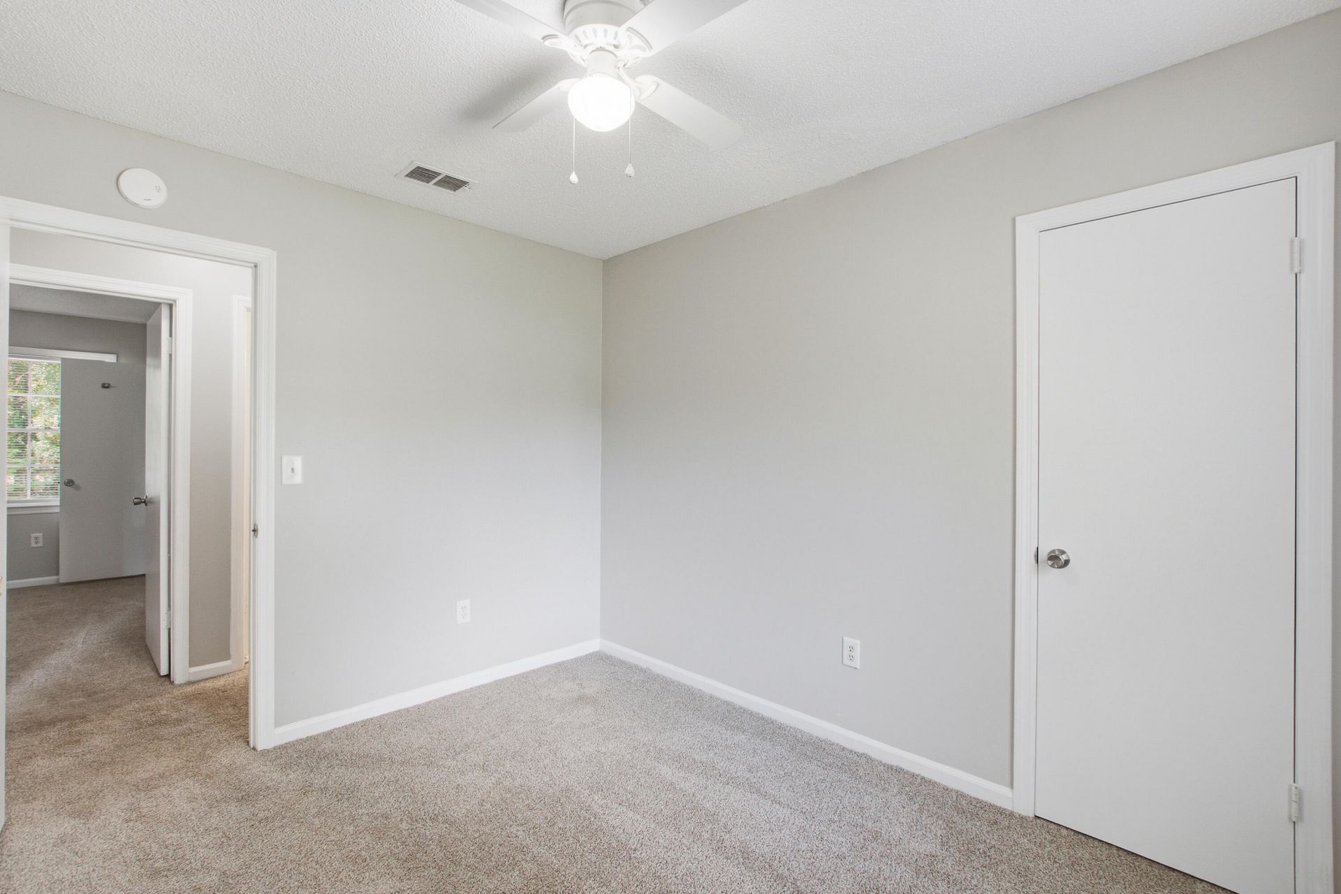 106 Kirk Court Photo 25