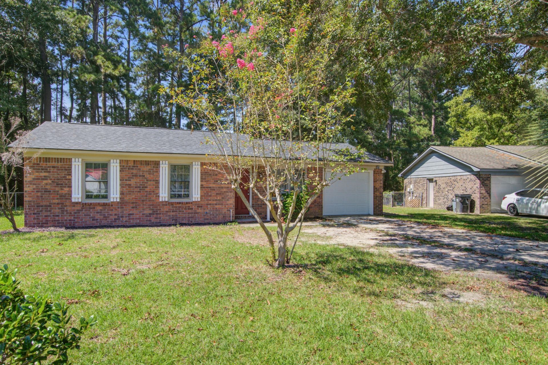 106 Kirk Court Photo 28