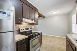 106 Kirk Court photo 4