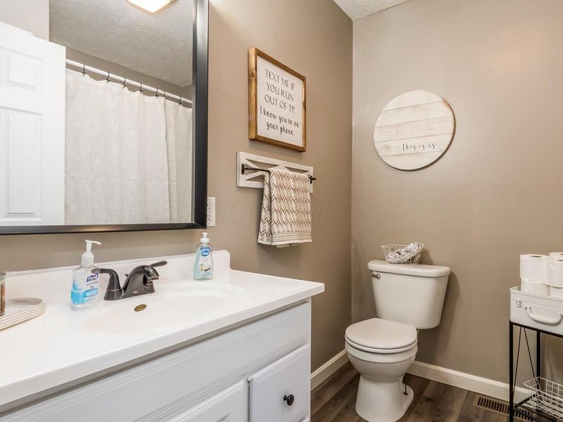 5541 Ridgewood Drive , Cambridge, OH 43725 Photo 24