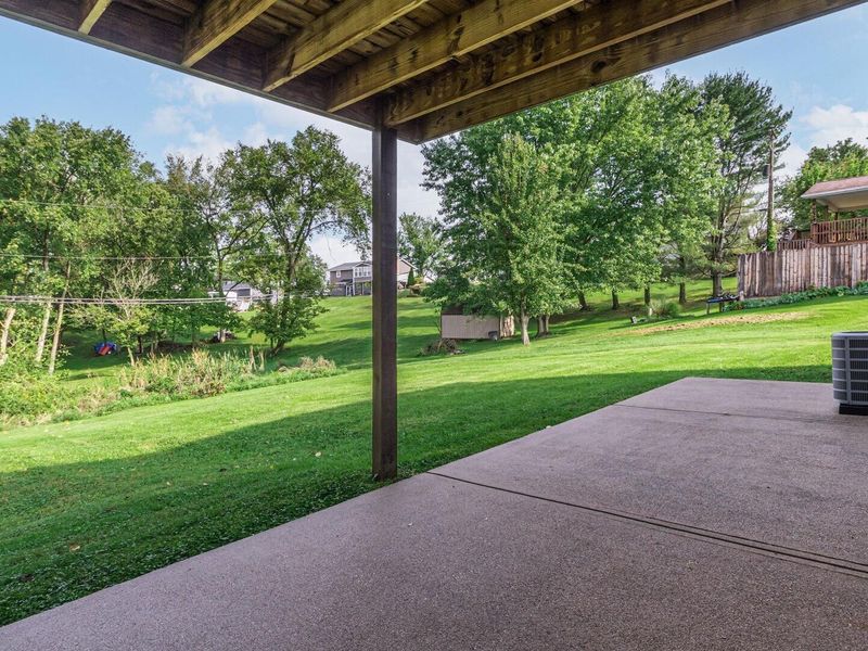 5541 Ridgewood Drive , Cambridge, OH 43725 Photo 32
