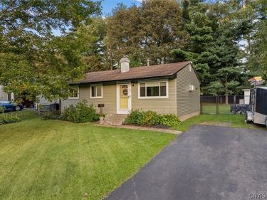 430 Fiore Drive , Utica, NY 13502