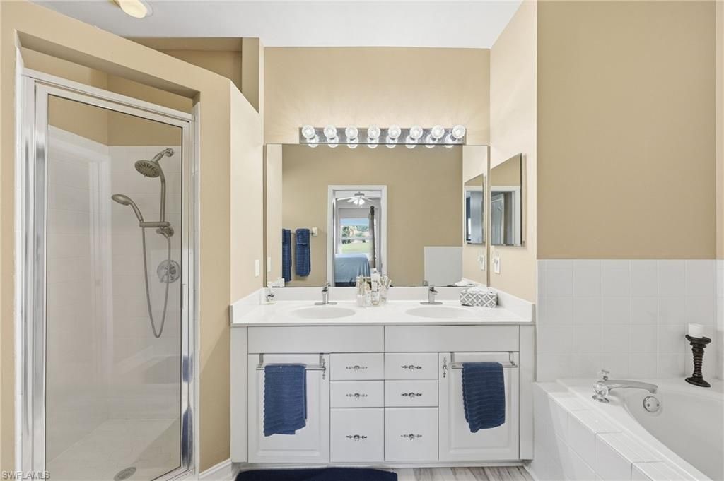 7887 Sanctuary Cir , Unit 2, Naples, FL 34104 Photo