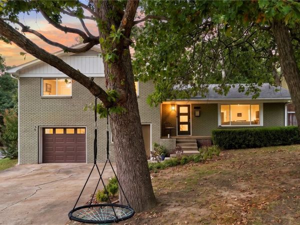 522 Hawthorn Street , Fayetteville, AR 72701