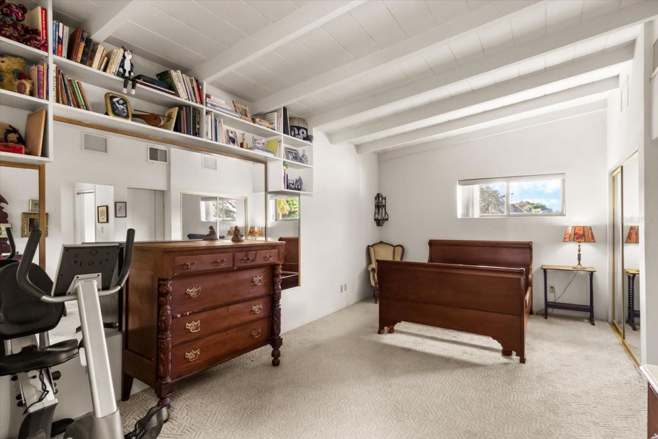 2921 Wood Street , Sarasota, FL 34237 Photo