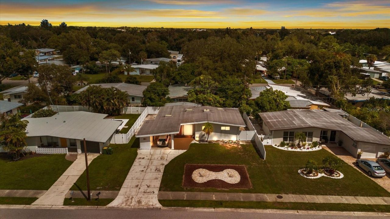 2921 Wood Street , Sarasota, FL 34237 Photo