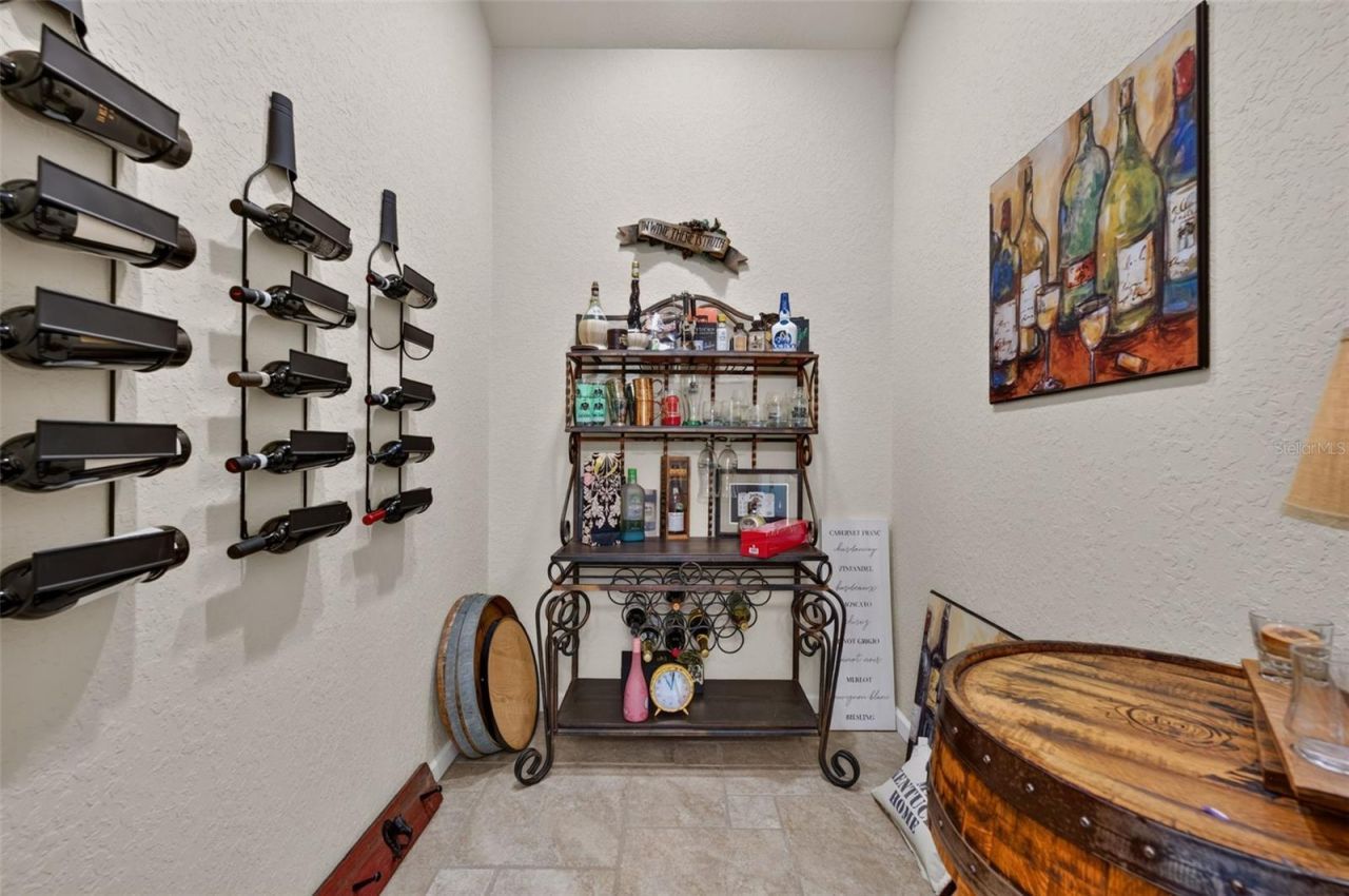817 Hail Court, Port Orange, FL 32127 Photo