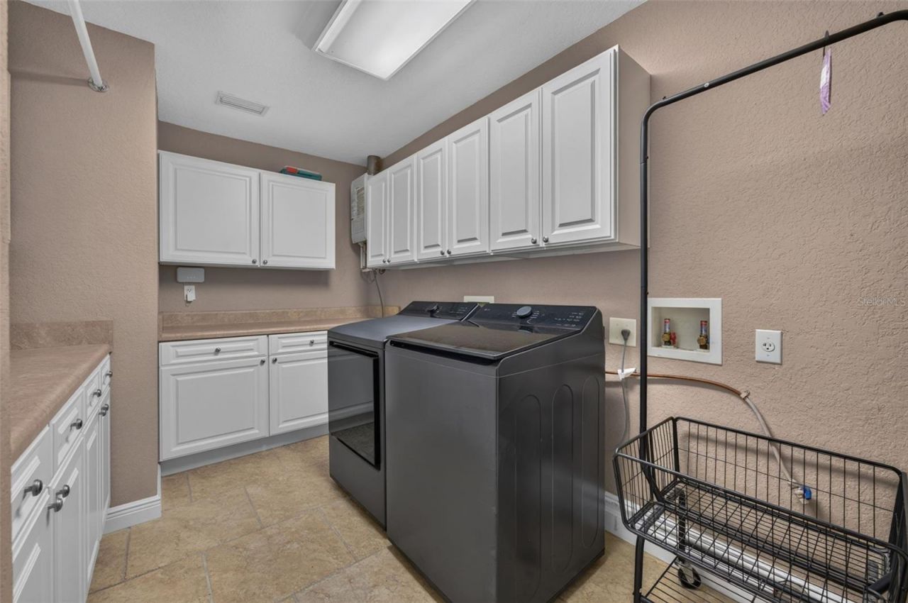 817 Hail Court, Port Orange, FL 32127 Photo