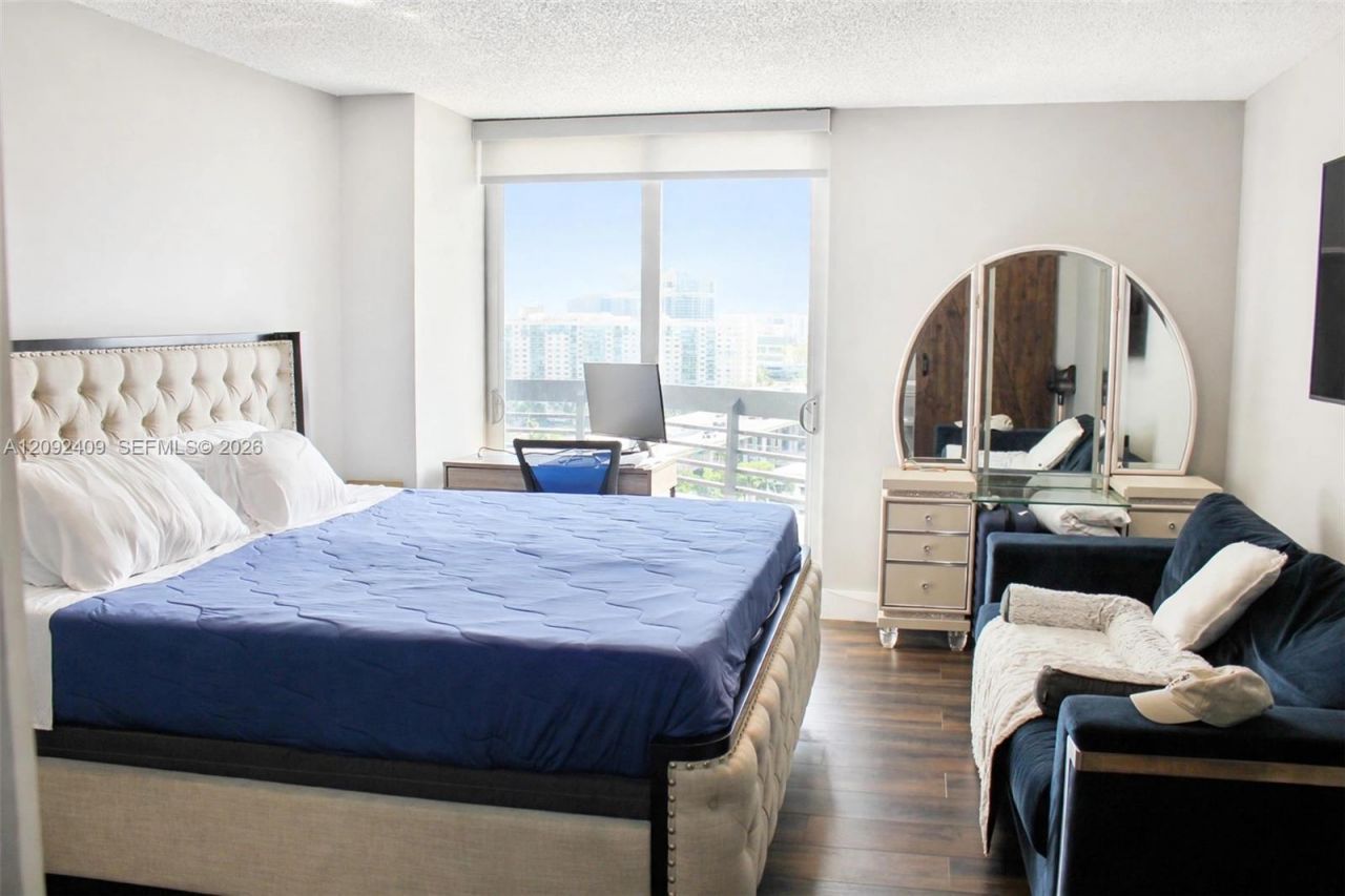 3500 Mystic Pointe Dr , Unit 1907, Aventura, FL 33180 Photo