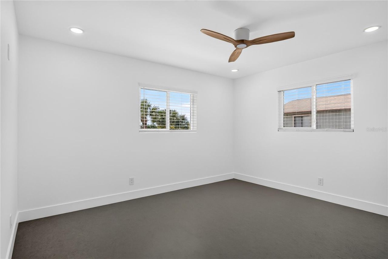 1 Watts Drive, New Smyrna Beach, FL 32169 Photo