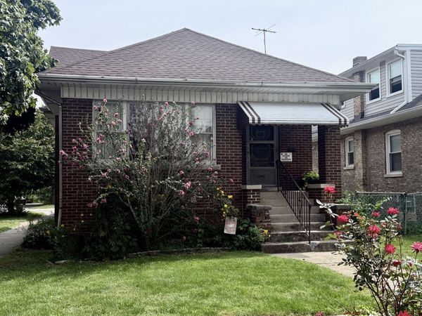 5057 N Keeler Avenue , Chicago, IL 60630