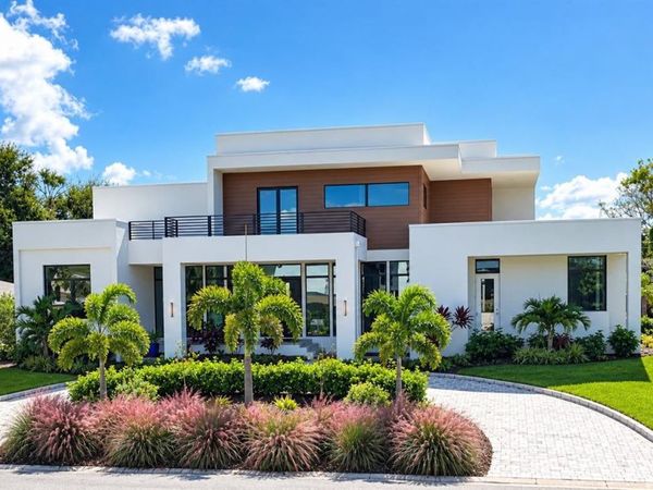 2110 MICHELE DRIVE, SARASOTA, FL 34231
