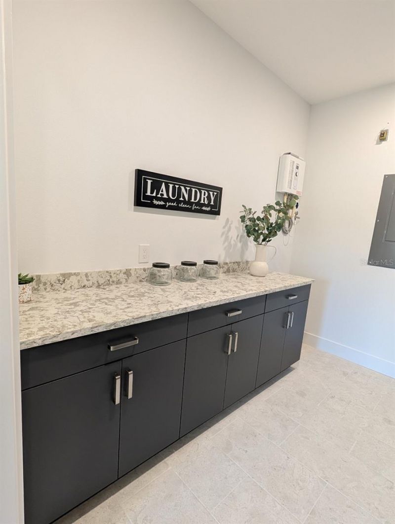 2110 Michele Drive, Sarasota, FL 34231 Photo