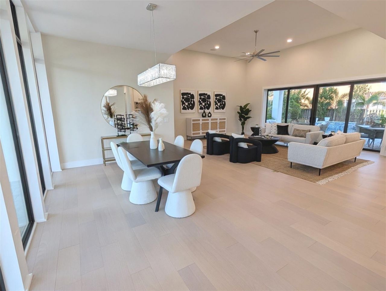 2110 Michele Drive, Sarasota, FL 34231 Photo
